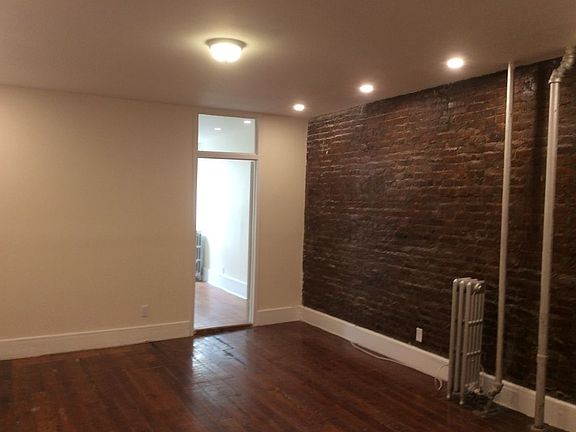 2nd image of 380 2nd St APT 2R