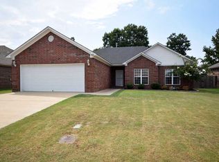 1645 Gardenia, Conway, AR 72034