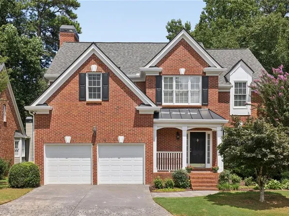 1920 Regency Cove Ct, Atlanta, GA 30341