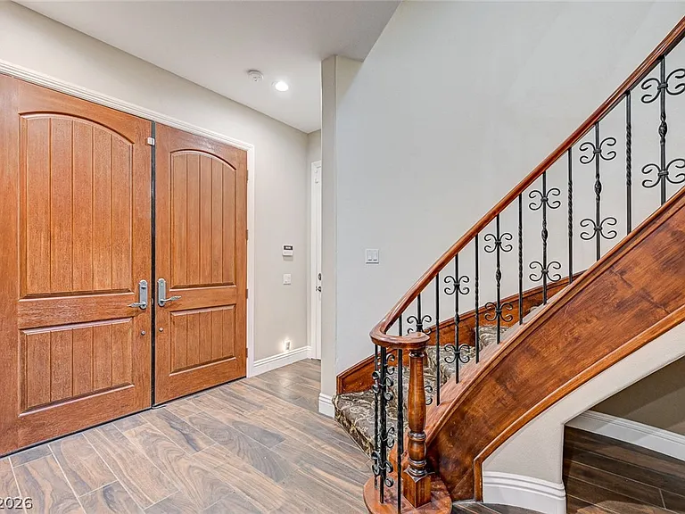 8490 Via De Bellasidra Ct — Photo 8