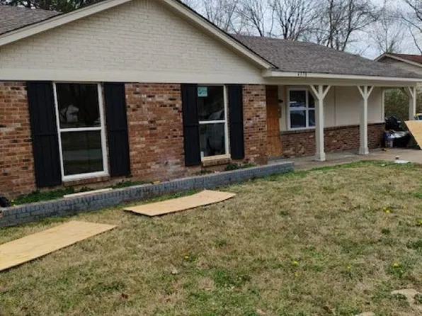 4378 Shadcrest Rd, Memphis, TN 38128