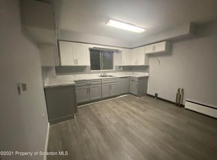 946 Clay Ave, Scranton, PA 18510