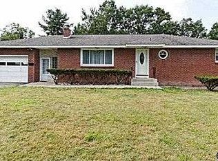 18 Farley Dr, North Greenbush, NY 12144