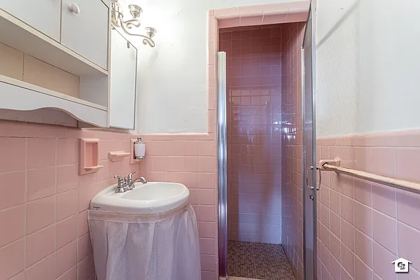 Sold by Coldwell Banker Reliable Real Estate | media 8