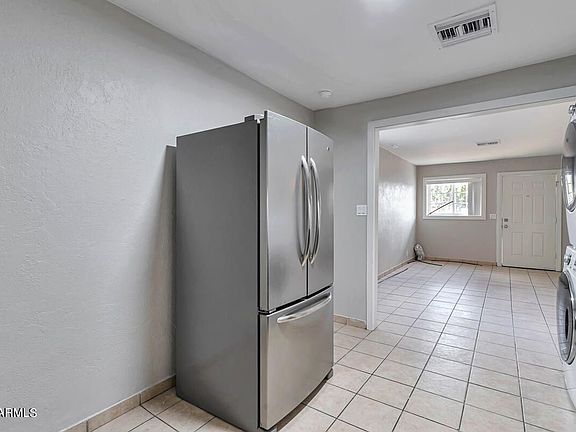 4th image of 5206 W Ocotillo Rd APT A