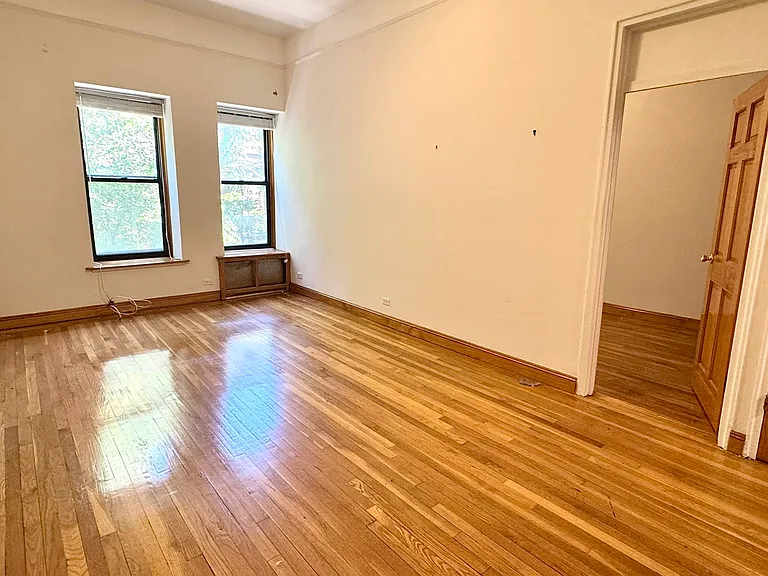 12 W 75th St #2A — Photo 2
