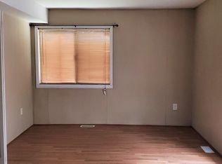 26090 60th Ave #2, Mattawan, MI 49071