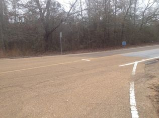 1 S 51 & Fwy #U, Summit, MS 39666