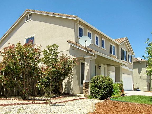 2nd image of 1974 Canyon Oaks Cir