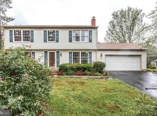 12633 Holkein Dr, Herndon, VA 20171