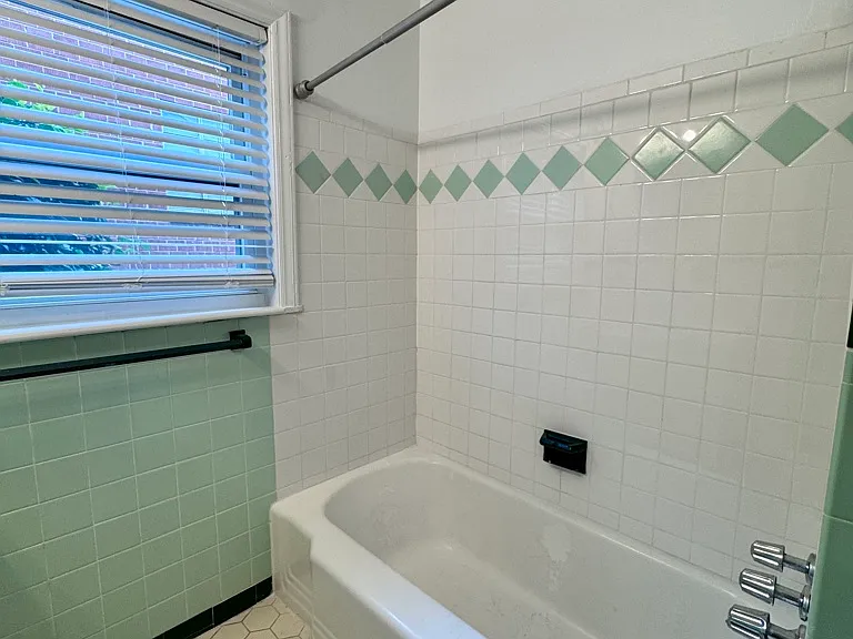 1709 Patton Ave — Photo 11