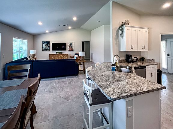 2nd image of 4214 Golfair Ln