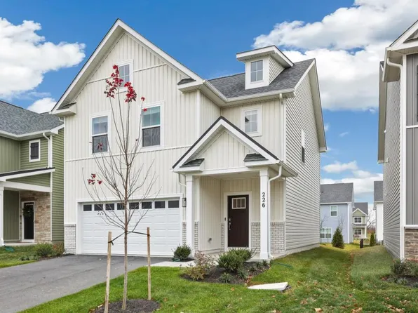 226 Munsee Cir, Winchester, VA 22602