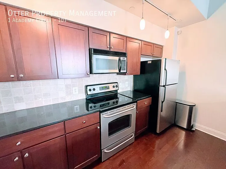 1 Academy Cir #101 — Photo 8