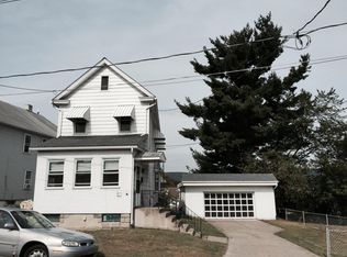 85 Cist St, Hanover Township, PA 18706