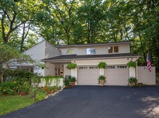 7 Heritage Ln, Valley Forge, PA 19481