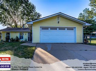 3212 W 21st Pl, Lawrence, KS 66047
