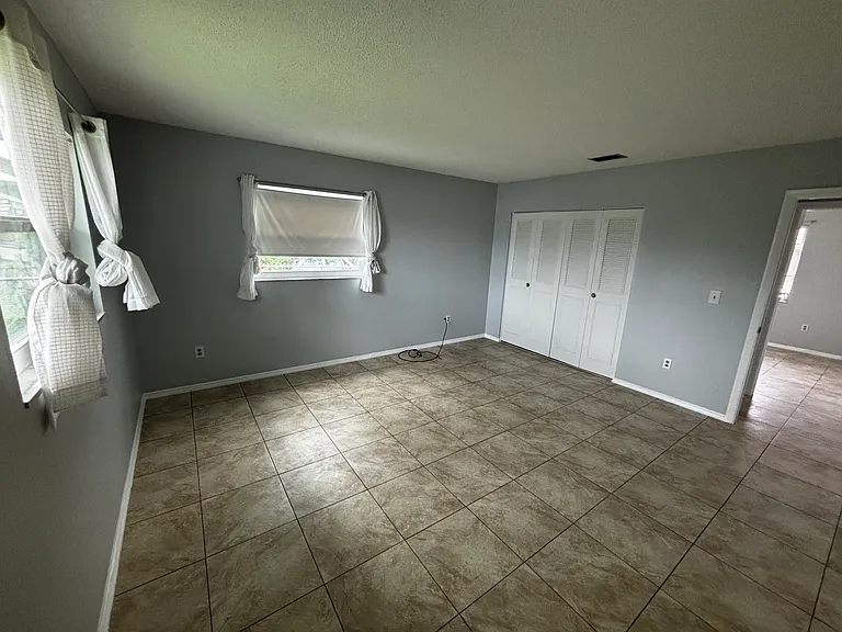 6045 Slade Rd — Photo 13