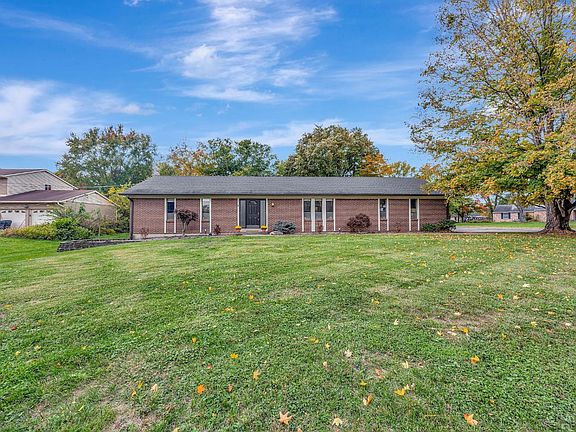 3rd image of 3677 Windy Knoll Dr