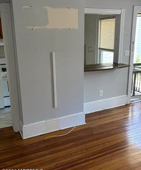 111 Embury Ave #REAR — Photo 4