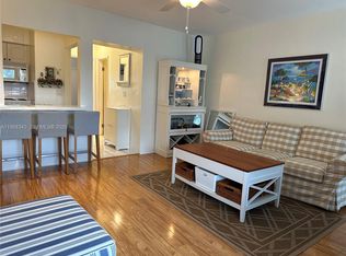 Diplomat Gardens, Hallandale, FL 33009