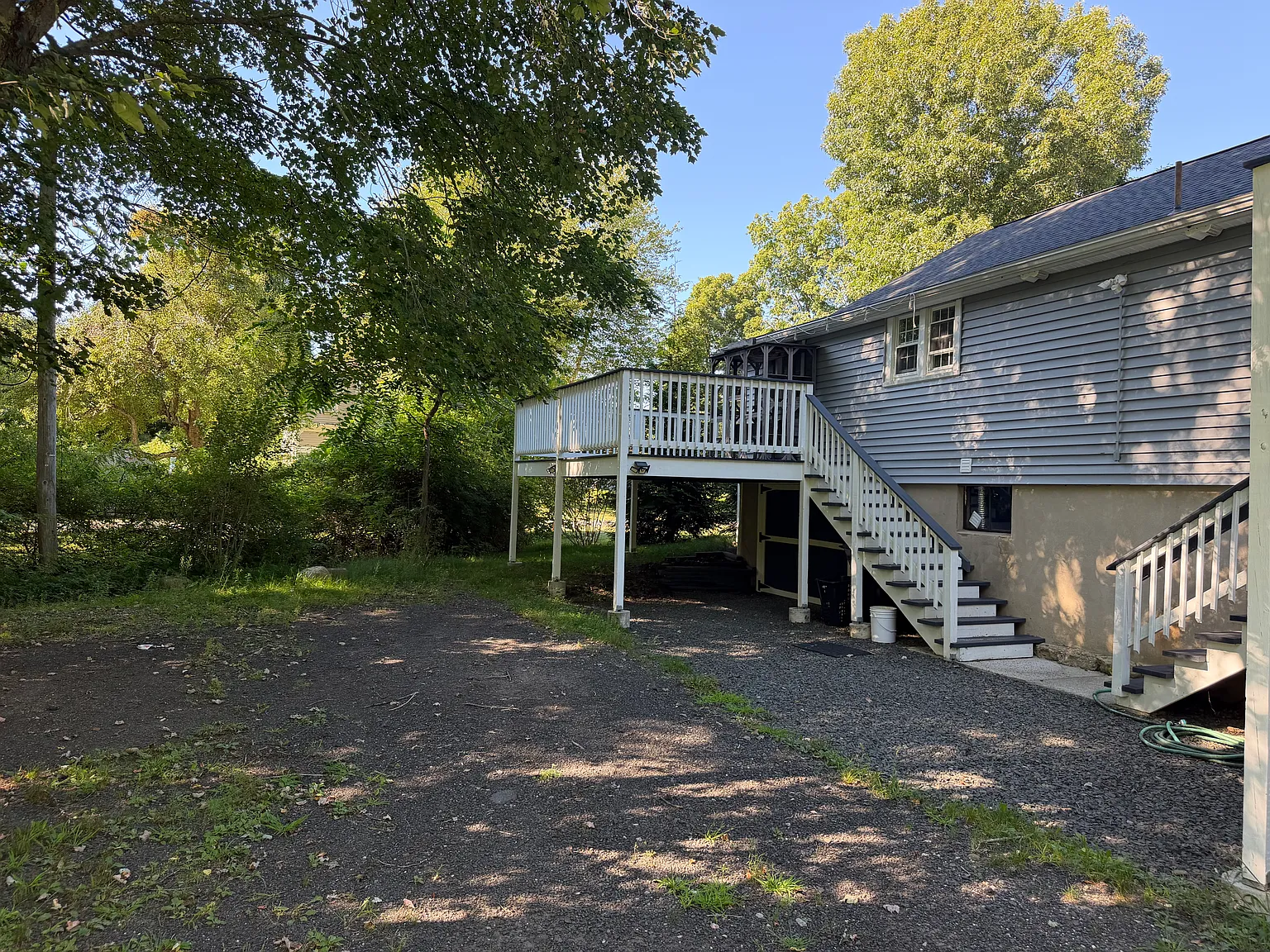 2 bed, 750 sqft, $2,200 — Photo 2