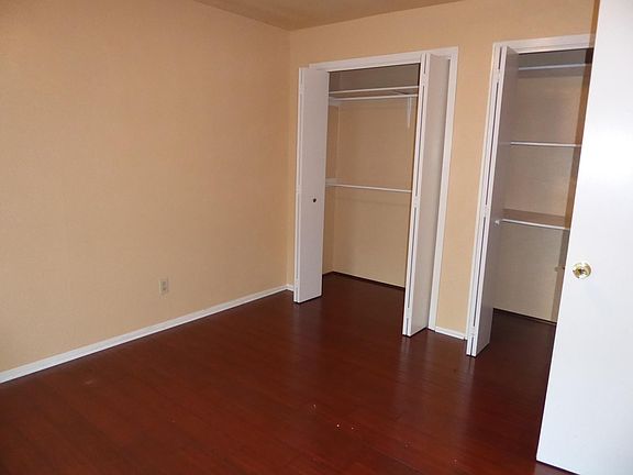 4th image of 1910 Place One Ln
