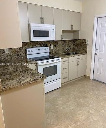 4th image of 2665 NW 14th Ave #0