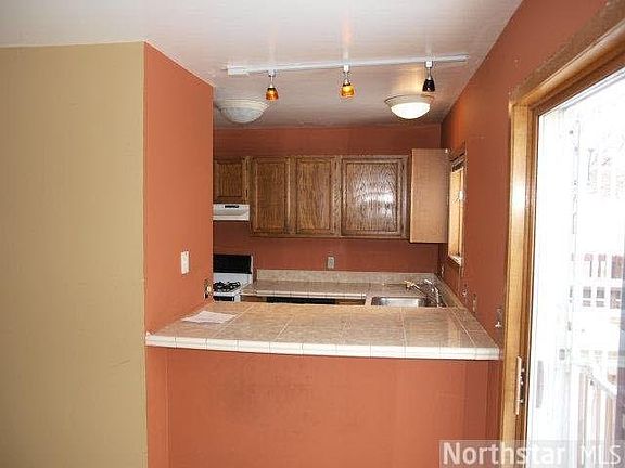 3rd image of 1416 14th Avenue N