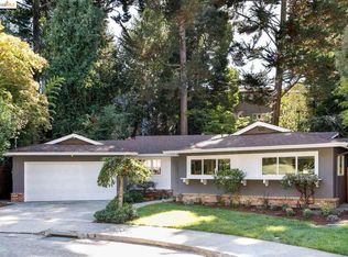 11 Ascot Pl, Oakland, CA 94611