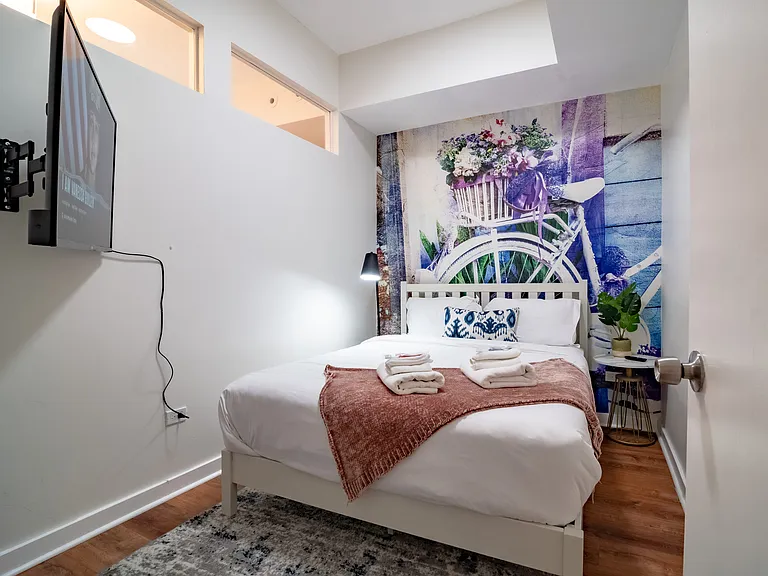 117 E Bellevue Pl #3 — Photo 11
