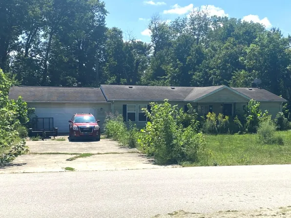 423 Leatherwood Cir, Bedford, IN 47421