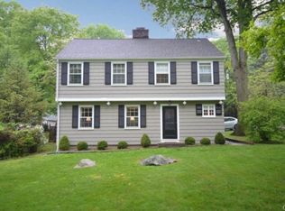 39 Hillside Ave, Darien, CT 06820