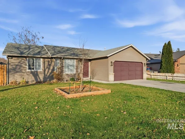 7580 Arlington Dr, Nampa, ID 83687