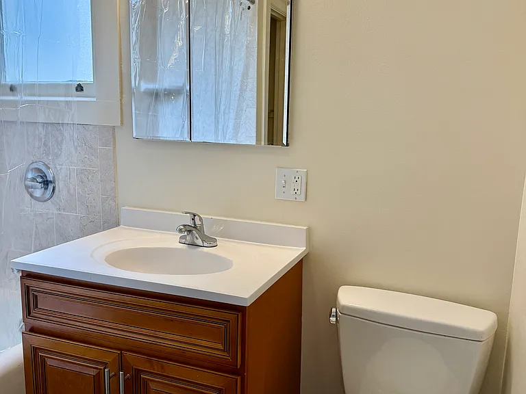 1250 Grove St #11 — Photo 10