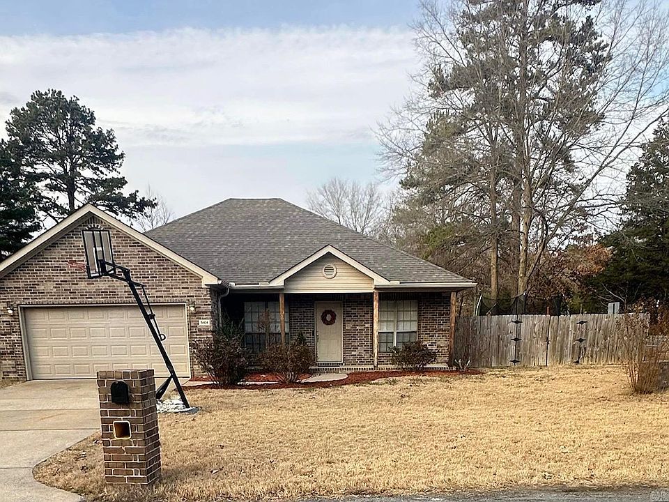 1st image of 5604 Robin Valley Dr