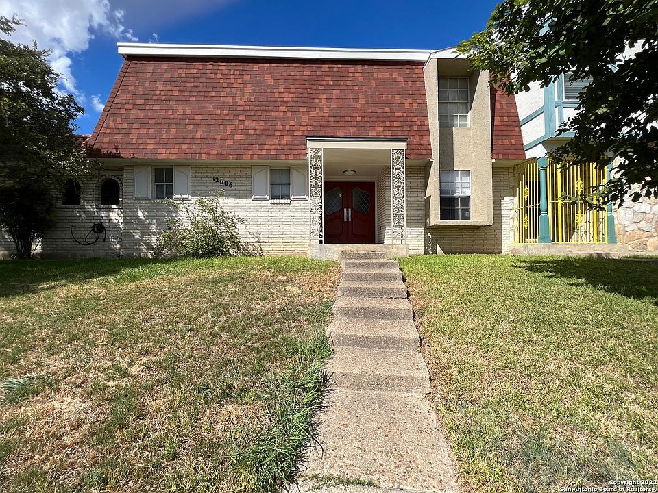 1st image of 12606 Scarsdale St