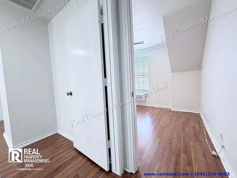 4111 Herschel Ave #2 — Photo 15