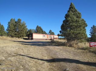 3 Yucca Cir, Newcastle, WY 82701