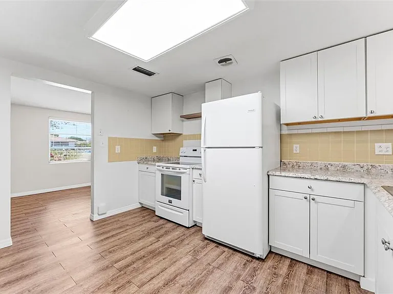 7814 Talisman Dr — Photo 14