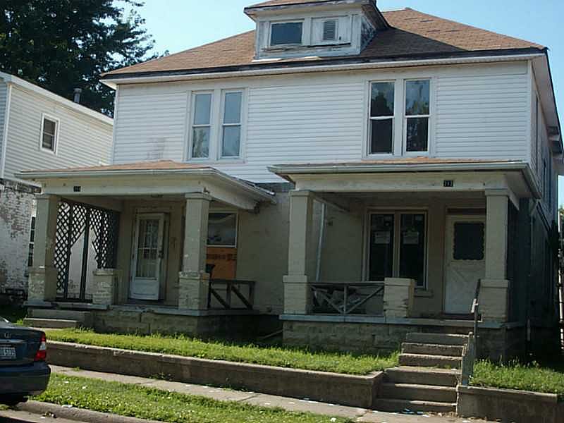 2nd image of 224 Grove St