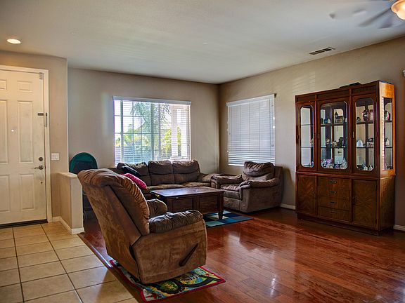 5th image of 37170 High Vista Dr