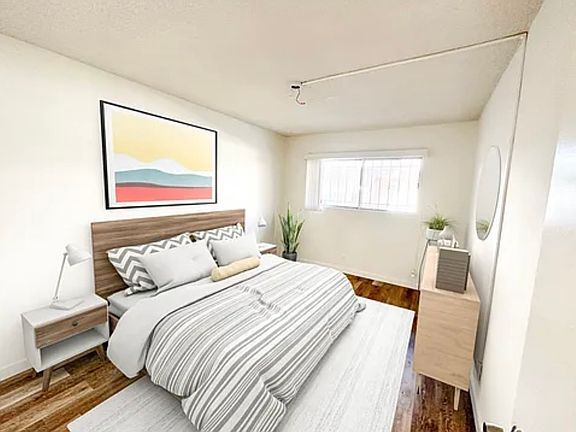 2nd image of 11735 Culver Blvd #3