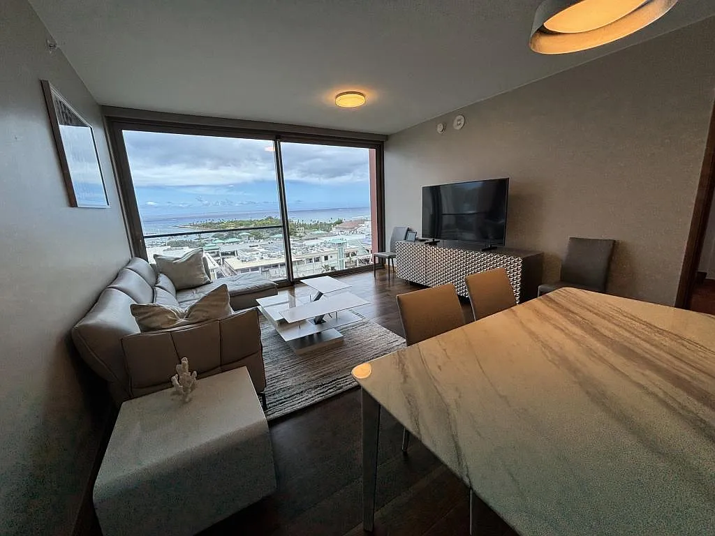1555 Kapiolani Blvd #1406 — Photo 3