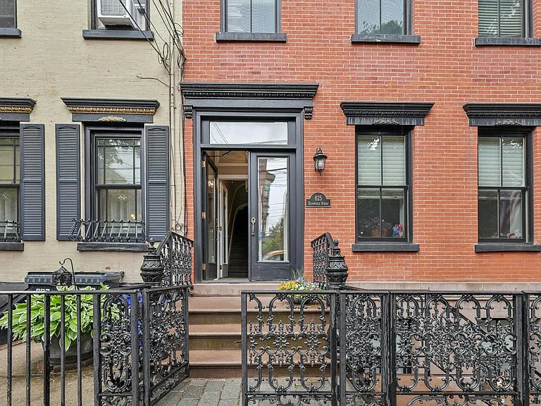625 Bloomfield St #3 — Photo 12