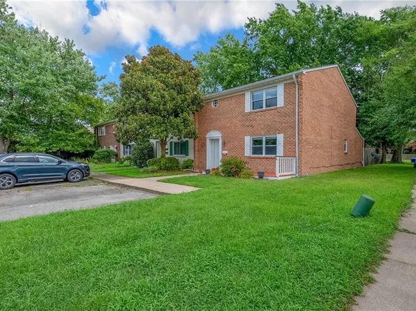 4513 Saint John Ct, Virginia Beach, VA 23455