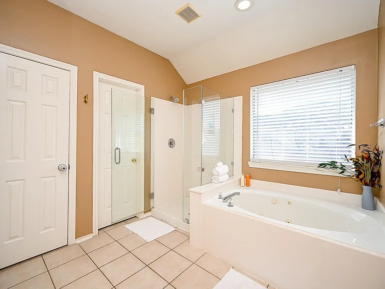 12122 Lucky Meadow Dr — Photo 27