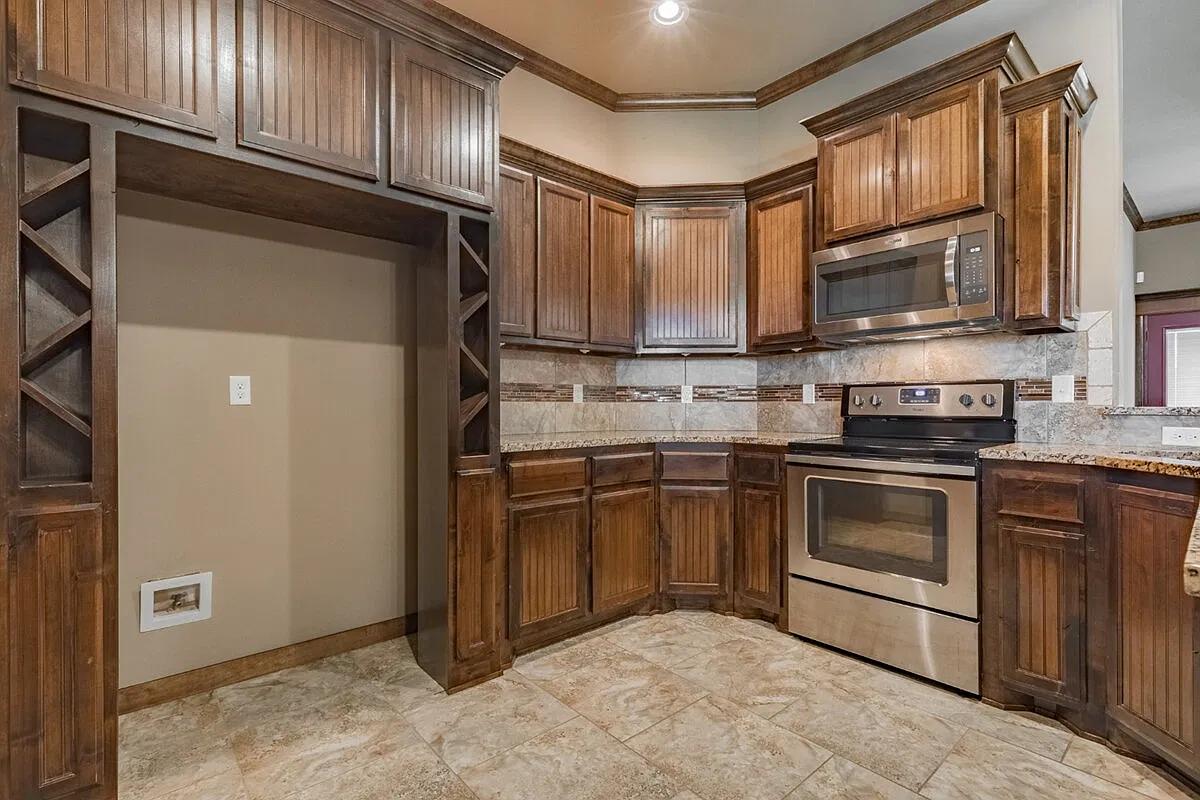 3 bed, 2.0 bath, 1515 sqft, $1,995 — Photo 4