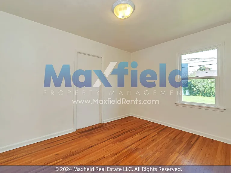 1525 E 2100 S — Photo 20