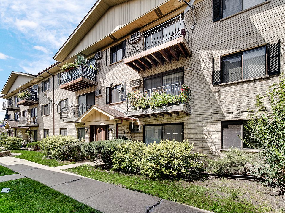 1st image of 2159 N Harlem Ave Rear 104